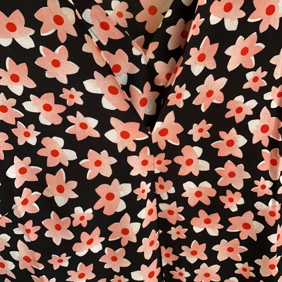 Cabi Harmony Floral Blouse - Sz M - Pre-owned - Picture 7 of 9